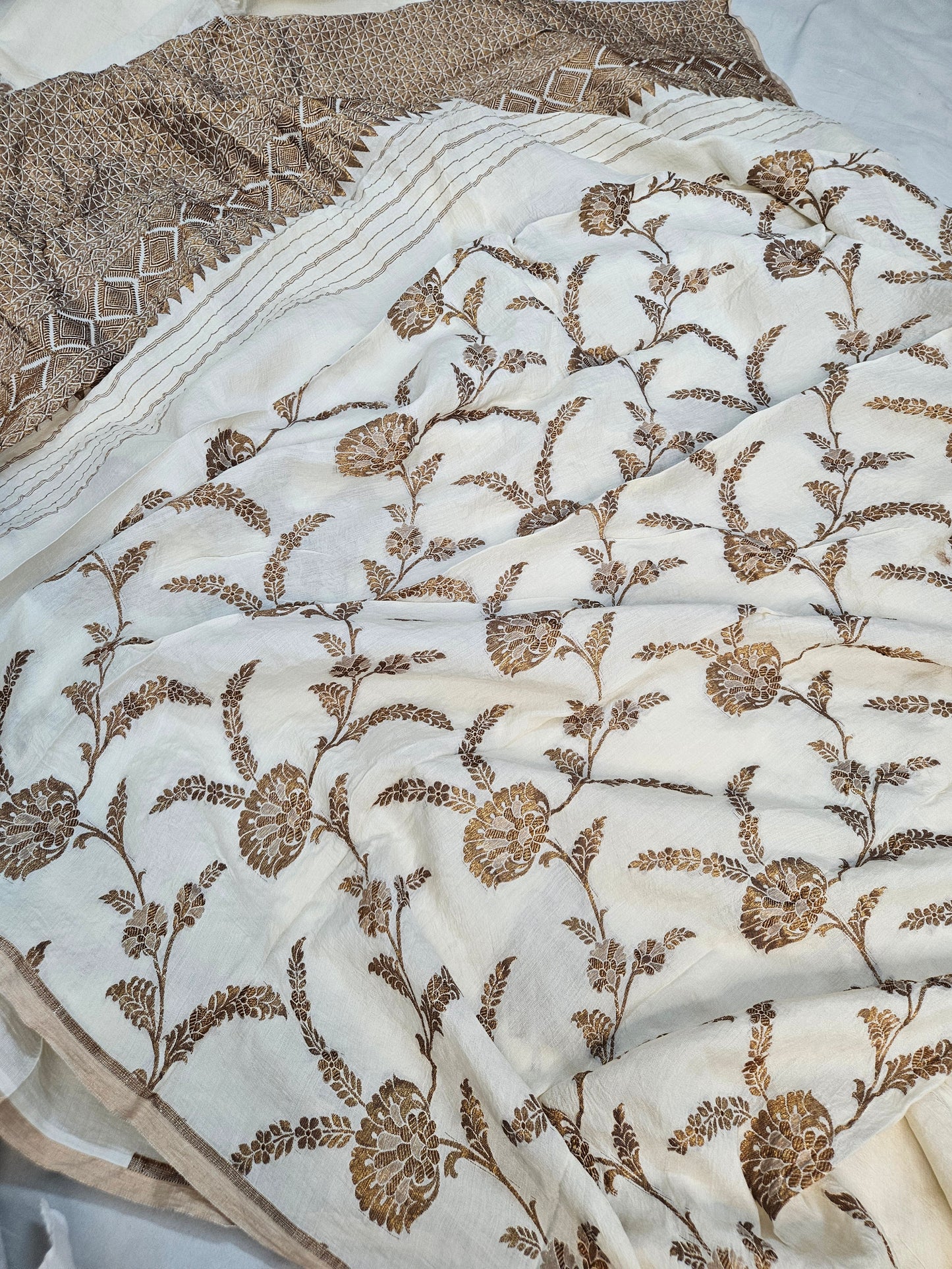 handloom pure moonga silk banarasi saree in off white