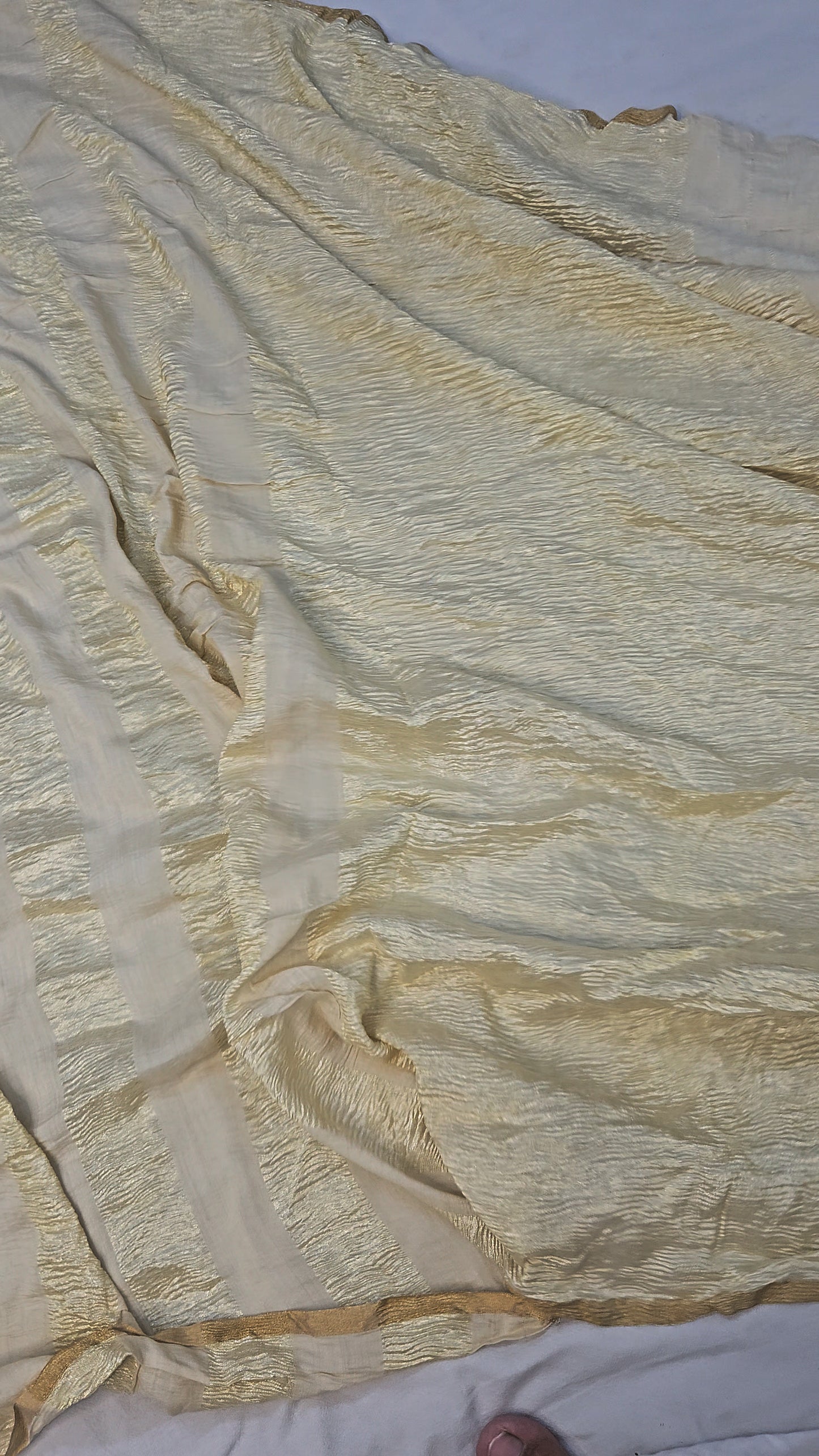 pure moonga silk crush woven banarasi saree in cream