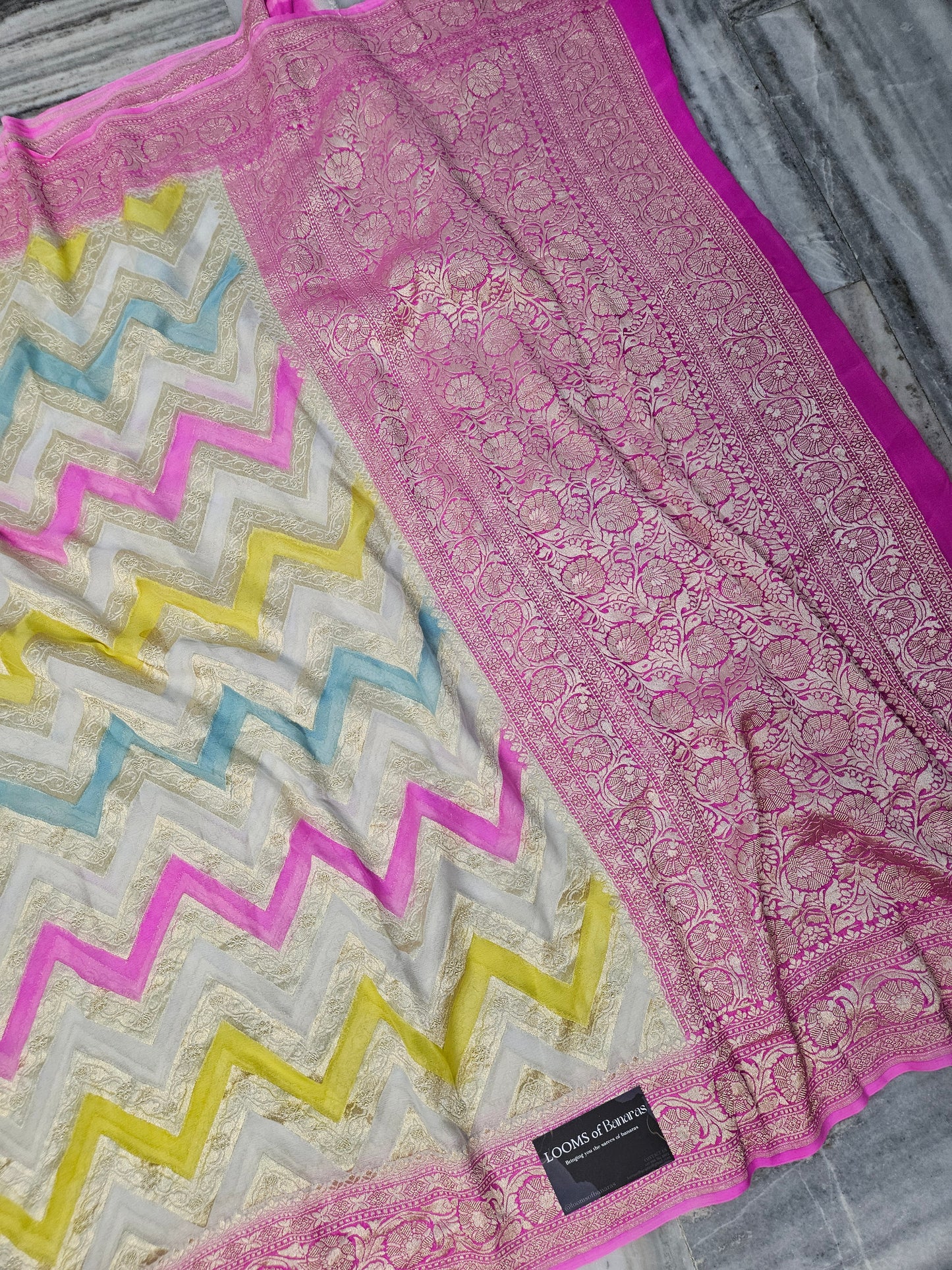 Pure Georgette Zig-Zag Hand Brush Work Banarasi Saree