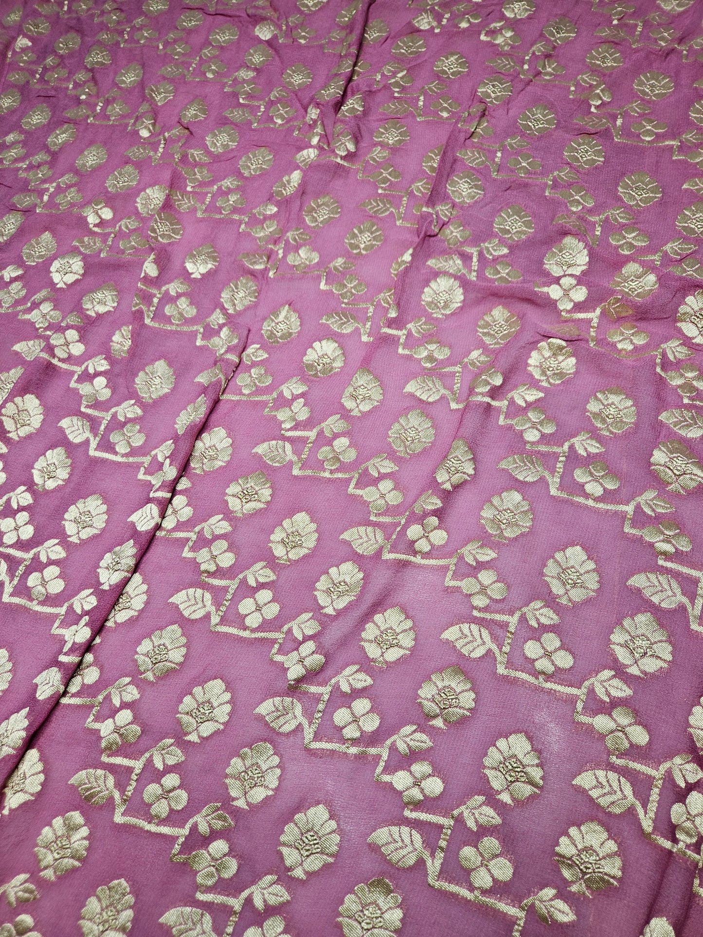 Pure Georgette Jungla Weaving Banarasi Saree in Gaajri Pink