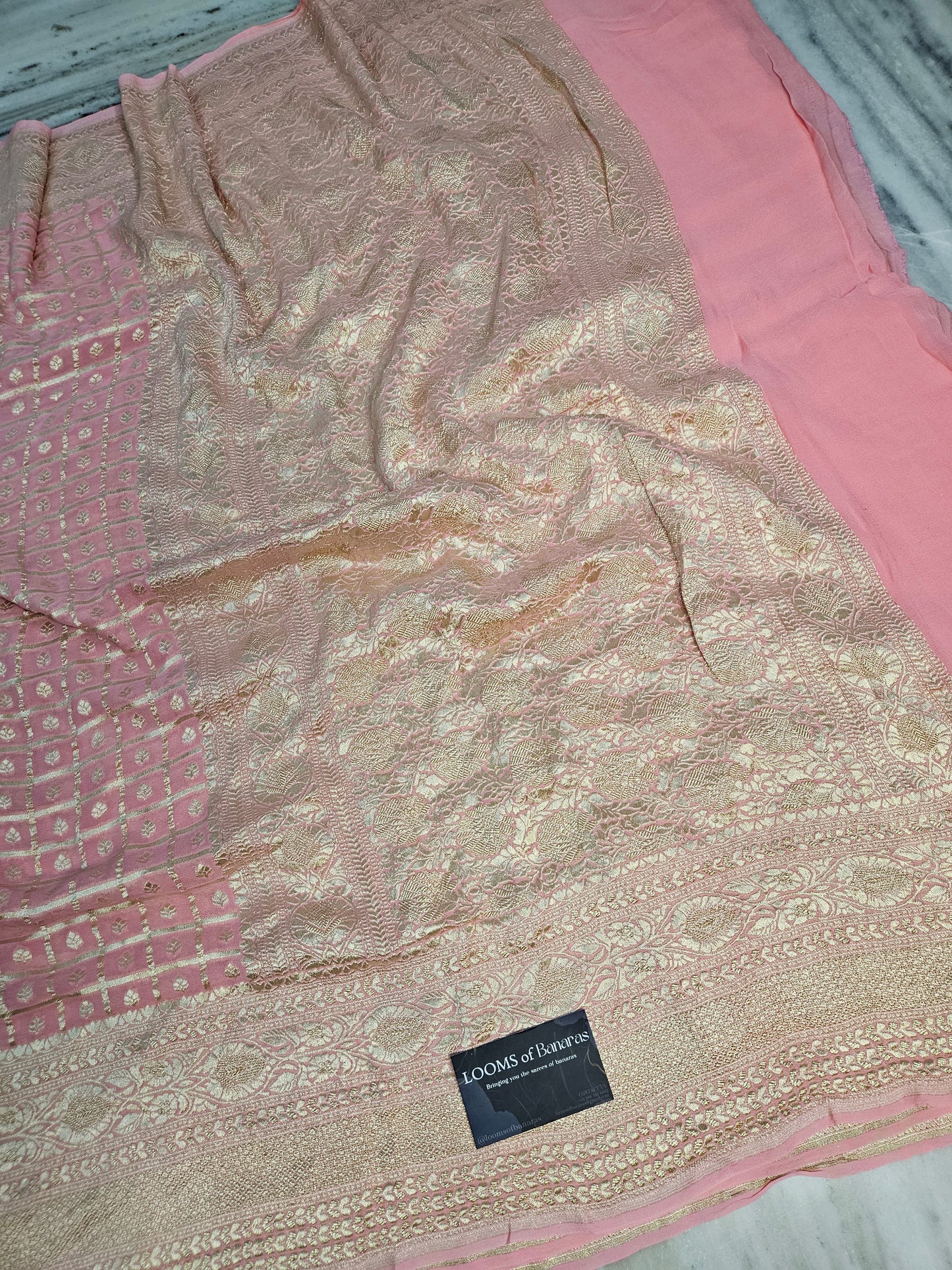 Pure Georgette Jungla Weaving Banarasi Saree in peach