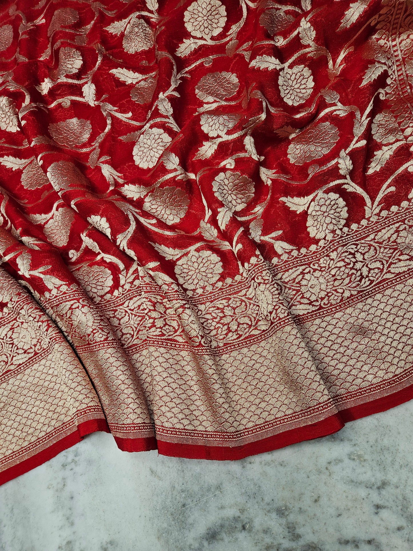 pure georgette silk woven tested zari banarasi saree in Premium red