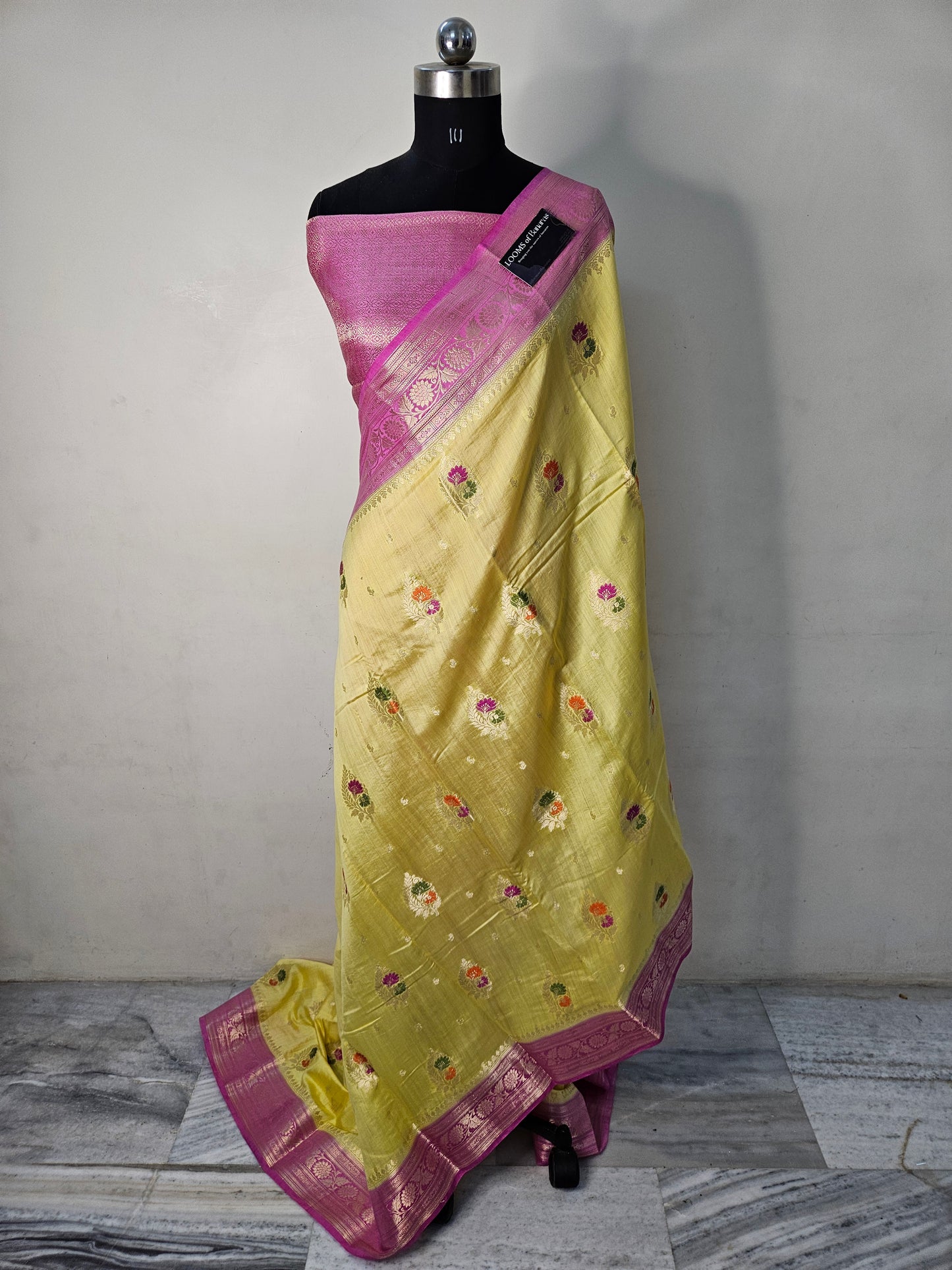 Pure Chiniya Silk Buta Weaving Banarasi Saree in yellow