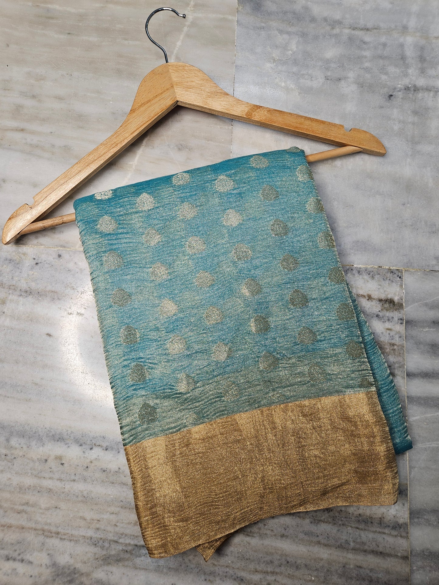 Pure Tissue Kora Weaving Banarasi Buti Saree in Seagreen