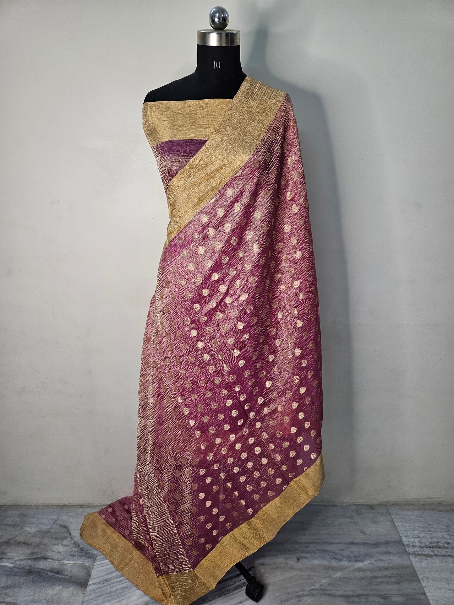 Pure Tissue Kora Banarasi Buti Saree in Pink