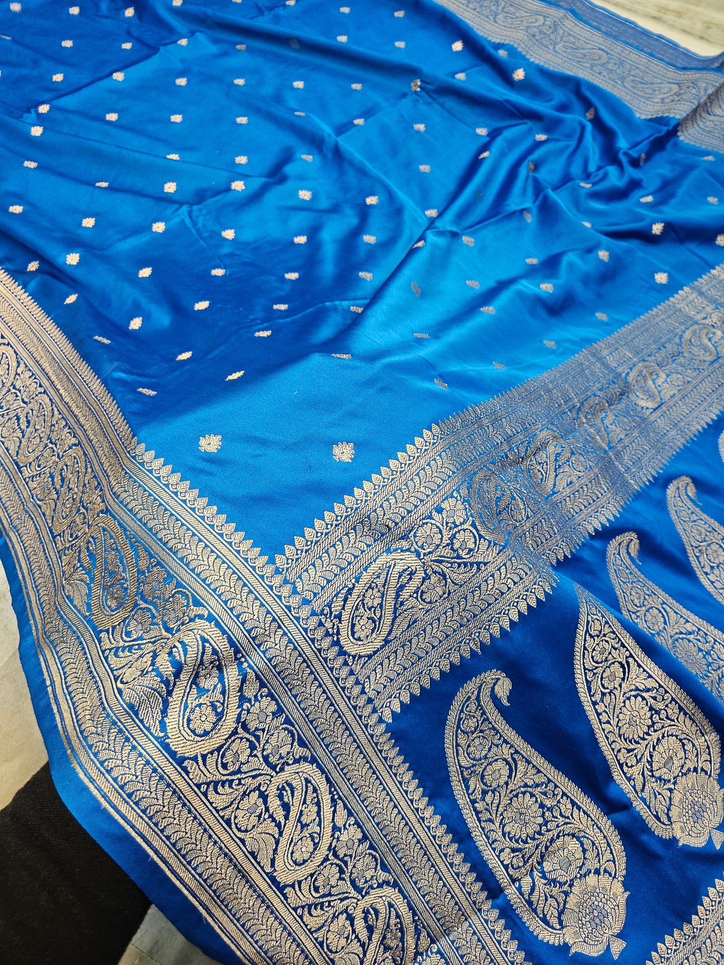 Mashru satin sky blue dot buti banarasi saree