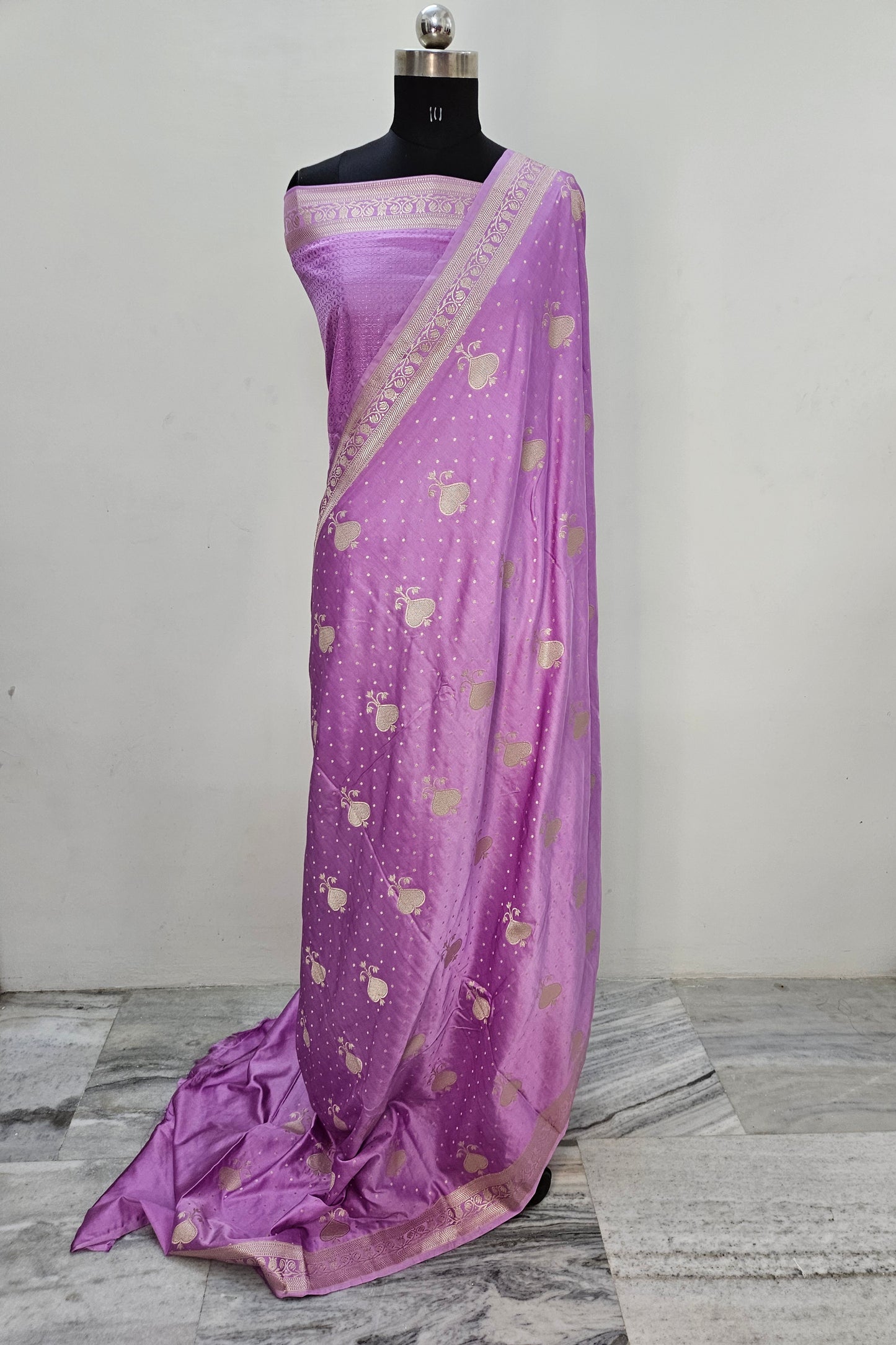 Mashru satin woven banarasi saree in lavender pink