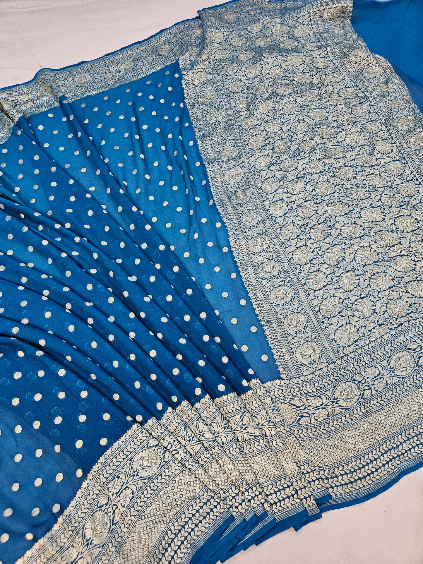 pure georgette silk buti woven tested zari banarasi saree in dusty blue