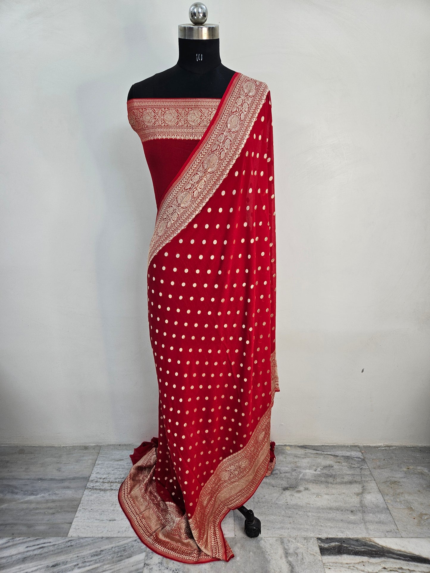 pure georgette silk buti woven tested zari banarasi saree in