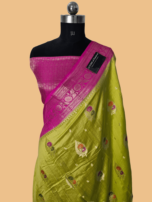 Pure Chiniya Silk Buta Weaving Banarasi Saree in green