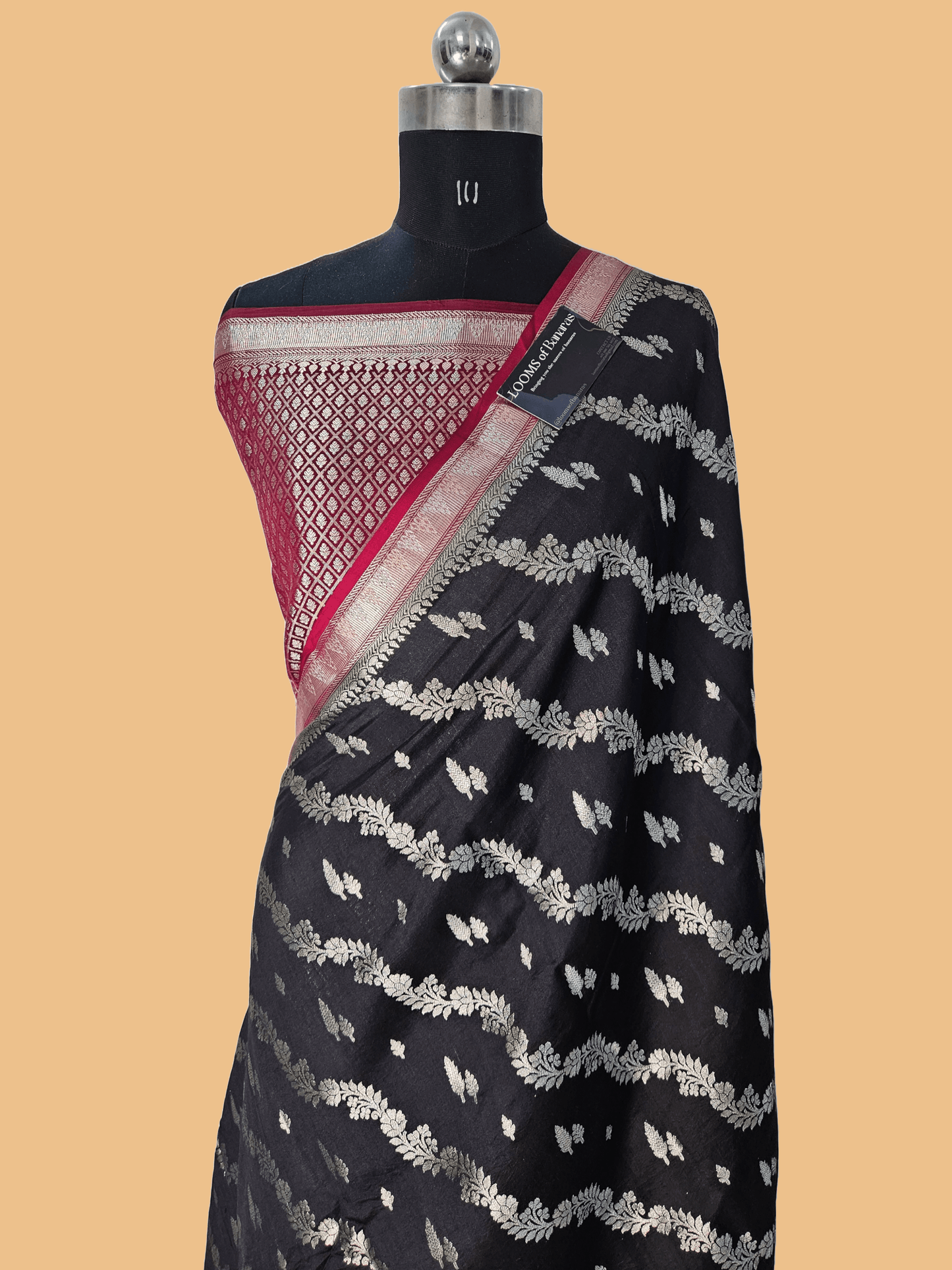 Pure Chiniya Silk Contrast Jaal Weaving Banarasi Saree in Black